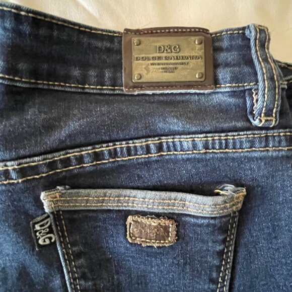 Authentic Dolce and Gabbana (D&G) size 29 dark washed blue jeans - Picture 4 of 5